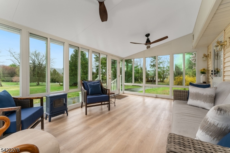 Whitehouse Station - Residential