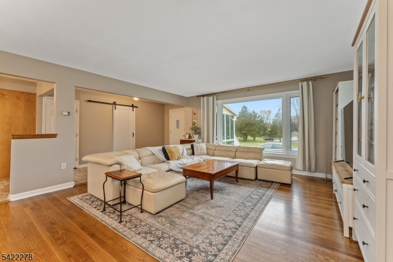 Whitehouse Station - Residential