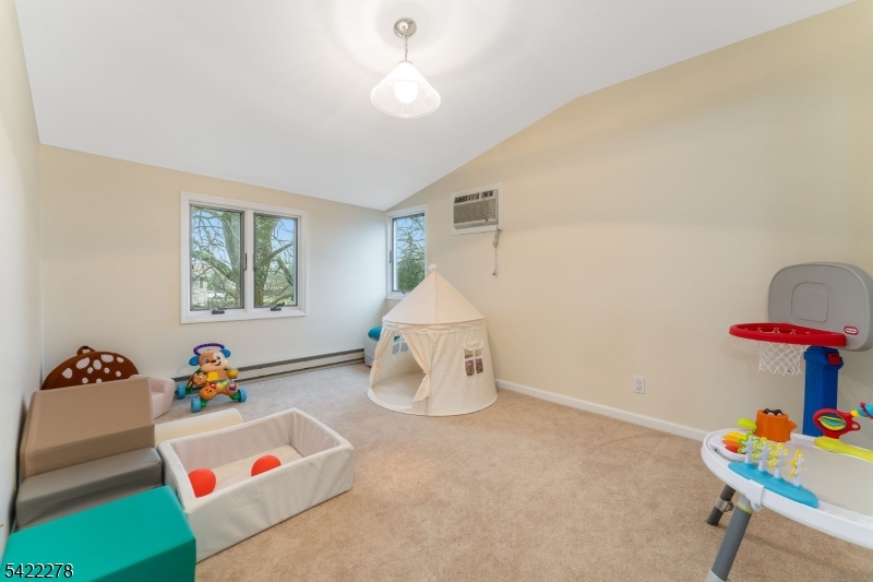 Whitehouse Station - Residential