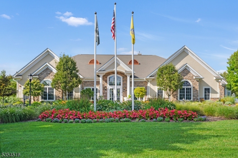 Four Seasons Promenade - Residential