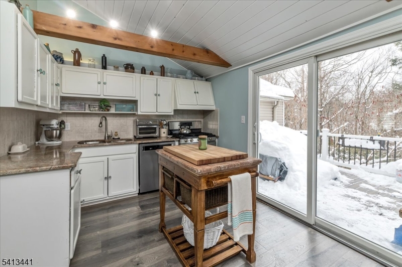 Upper Greenwood Lake - Residential