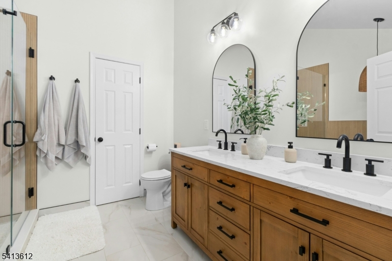 Pondview - Residential