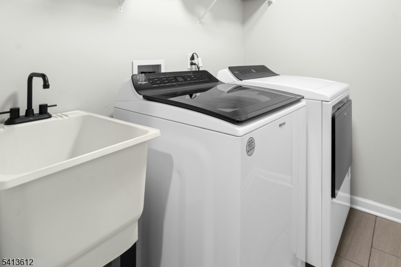 Pondview - Residential