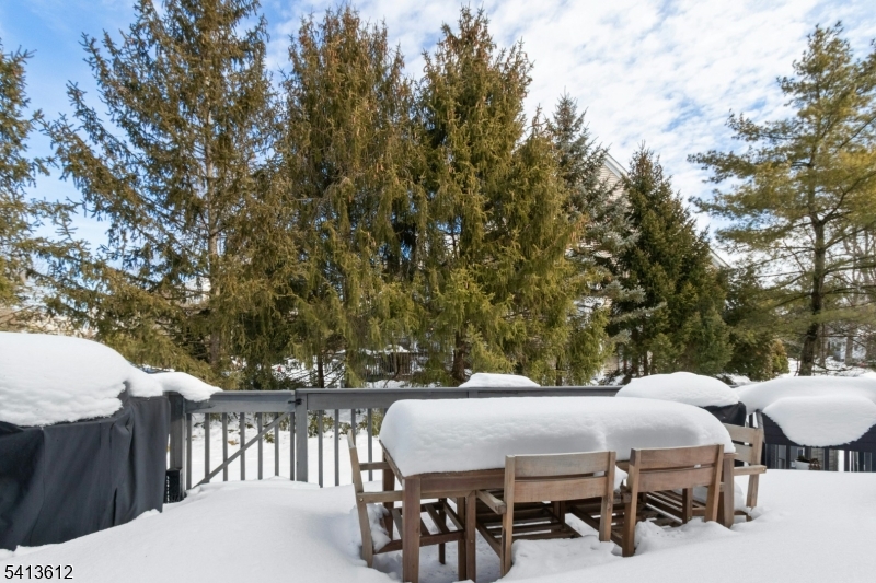 Pondview - Residential