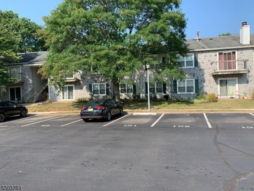 Renovated gorgeous 1st floor 2 bedroom condo located close to Lawrenceville main street shops, restaurants, cafes and village park. This condo boasts newer flooring, crown molding, and updated bath! There is a washer and dryer located conveniently in the unit.  Close proximity to Mercer Meadows offering 900 acres available for walking, biking, fishing, kayaking and horse back riding! Community amenities include a pool, clubhouse and tennis courts! Quick commute to  NYC/Philadelphia trains, buses, major highways, shopping and restaurants.