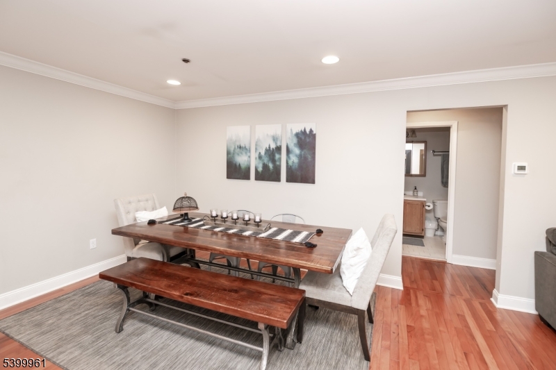 Seasons Glen - Residential Lease