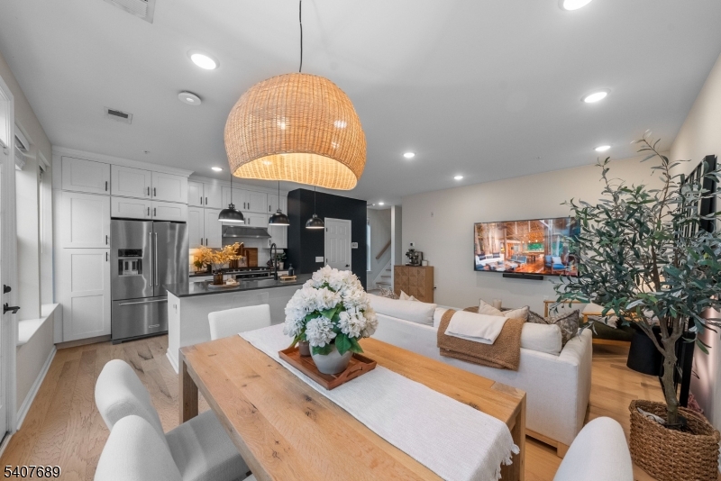 Somerville Station - Residential