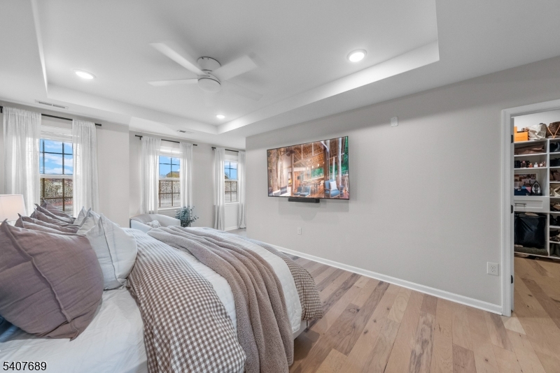 Somerville Station - Residential