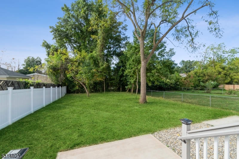 Somerville Boro, New Jersey 08876, United States, 3 Bedrooms Bedrooms, ,3 BathroomsBathrooms,Residential,Pending,41493