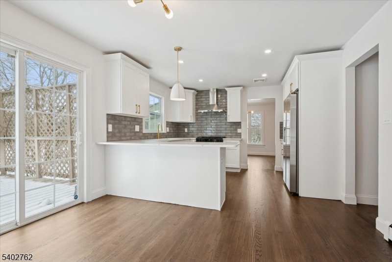 Hastings Square - Residential