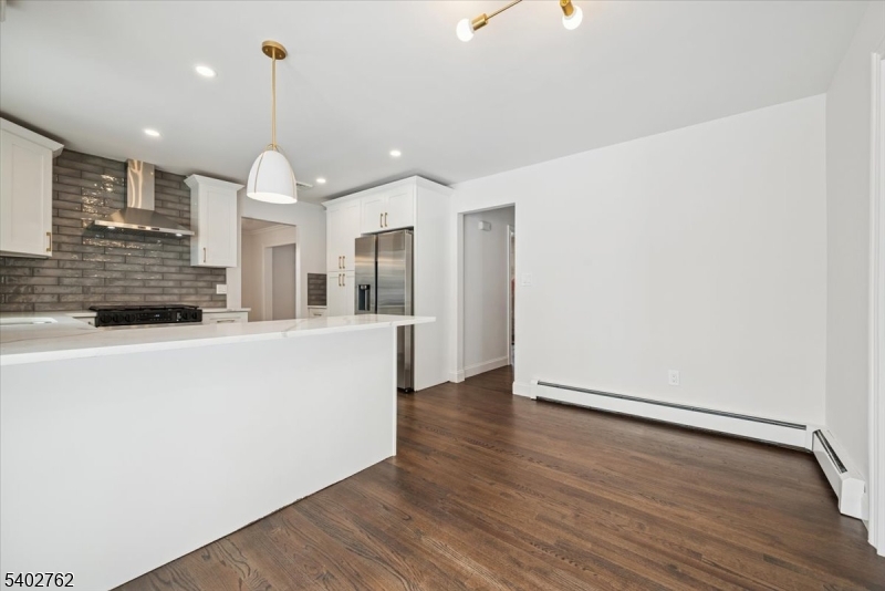 Hastings Square - Residential