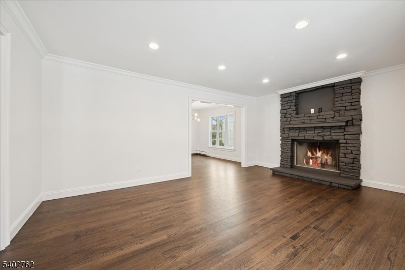 Hastings Square - Residential