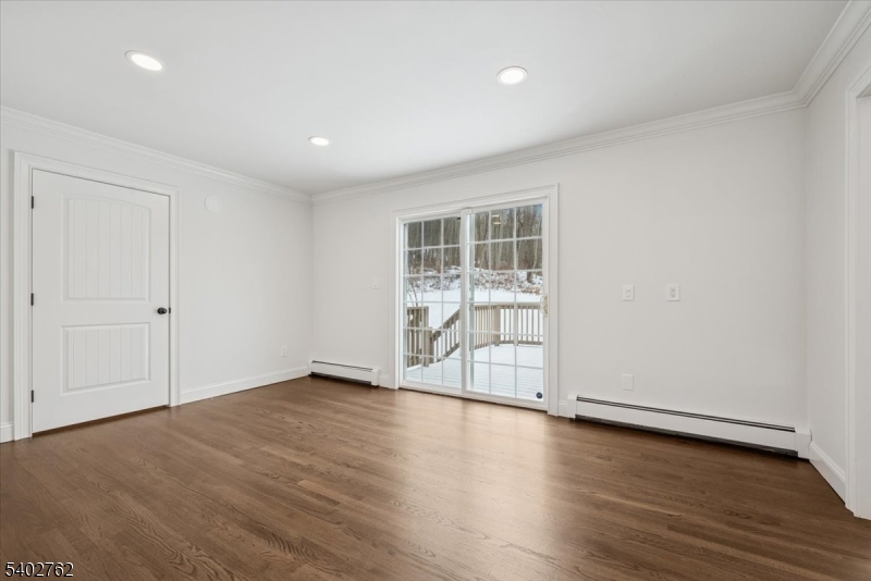 Hastings Square - Residential