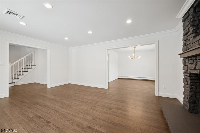 Hastings Square - Residential