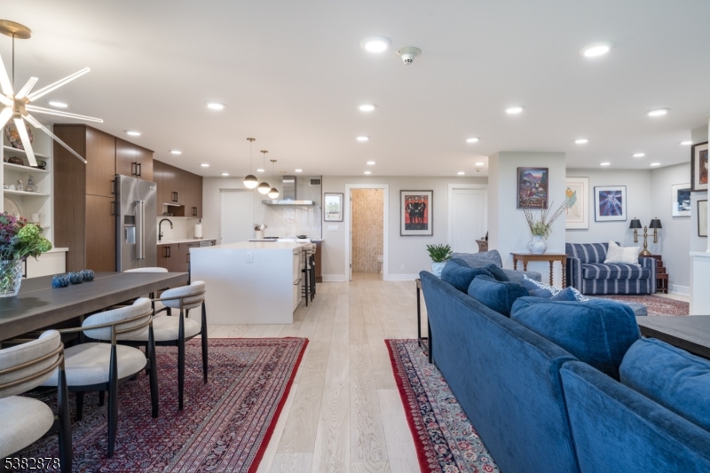 Claridge House II - Residential