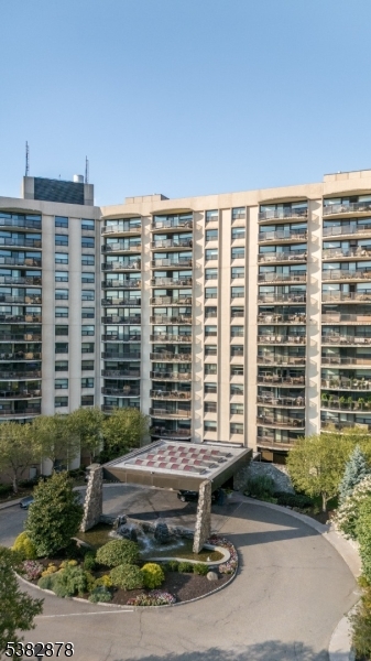 Claridge House II - Residential