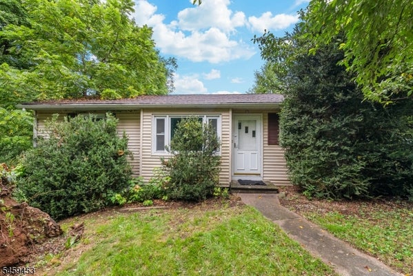 5 BLACK OAK DR, VERNON, NJ 07462 - Image 02e362bfd1ebf83fa0f3bc9bfdd7dd65/3510992157