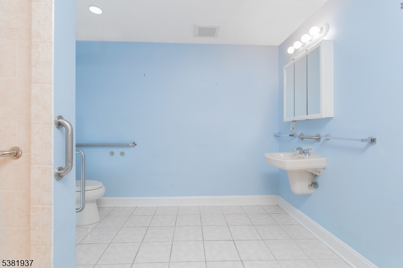 Green Hill - Residential