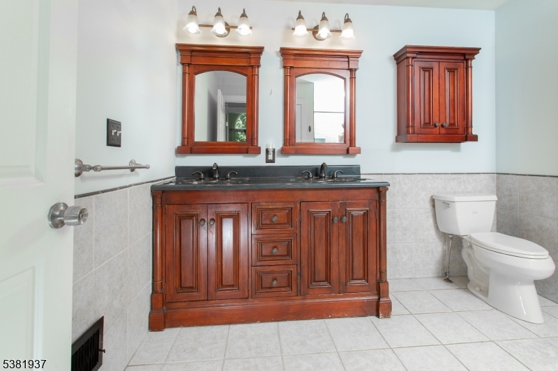 Green Hill - Residential