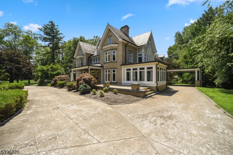 Convent Station - Residential