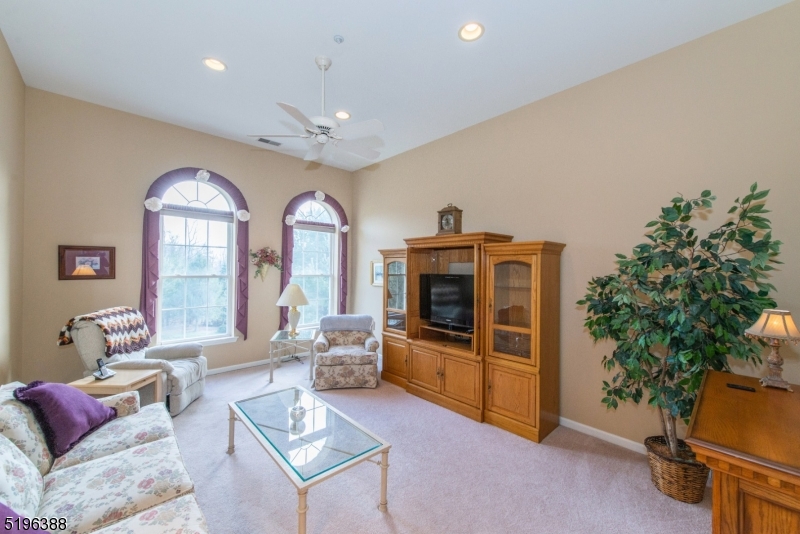 Fox Hills - Residential