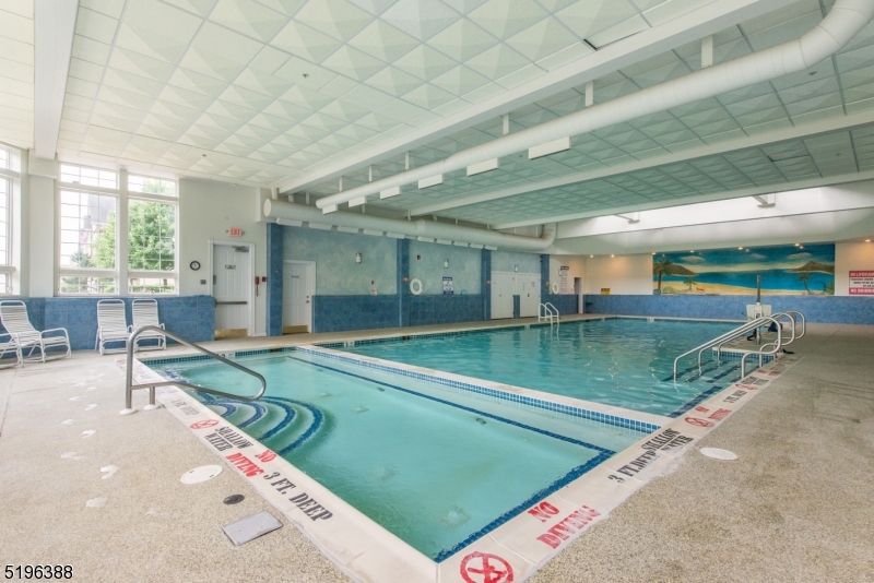 Fox Hills - Residential