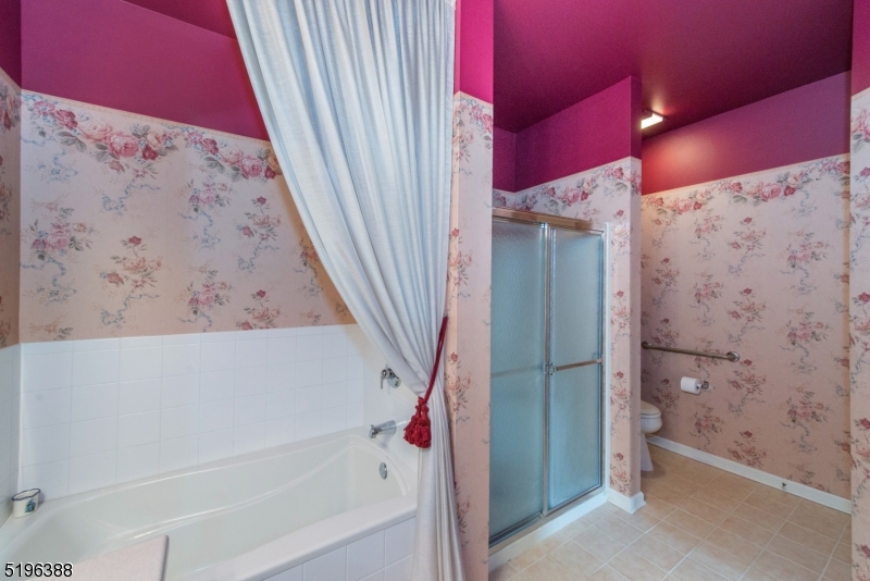 Fox Hills - Residential