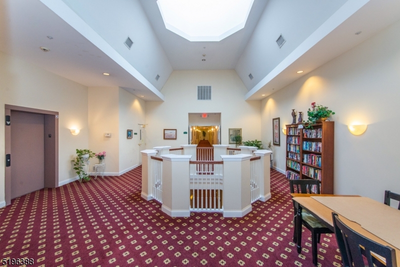 Fox Hills - Residential