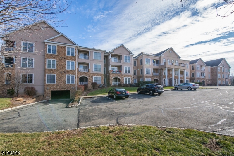 Fox Hills - Residential