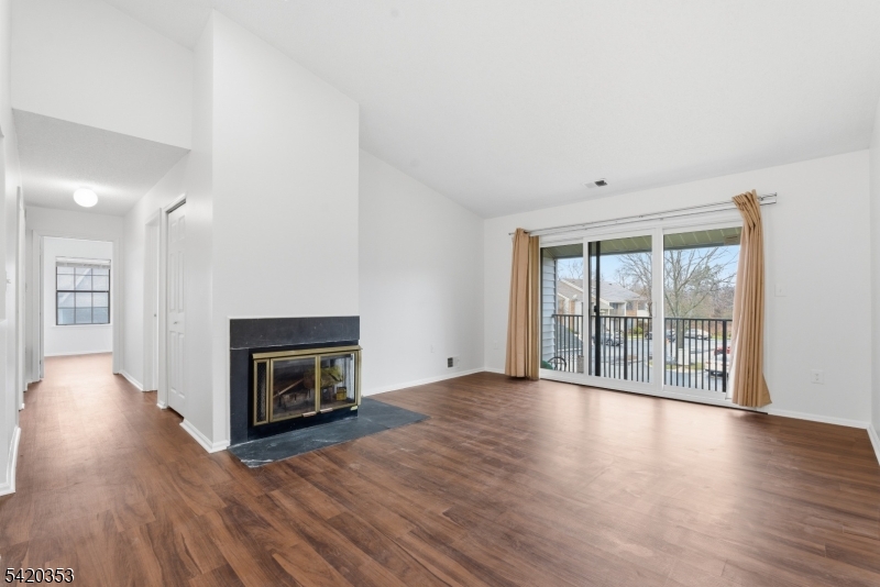 Society Hill II - Residential