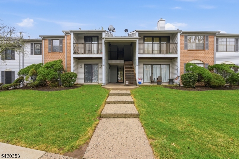 Society Hill II - Residential