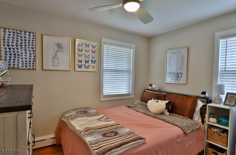 Hampton Boro, New Jersey 08827, United States, 3 Bedrooms Bedrooms, ,2 BathroomsBathrooms,Residential,Pending,100330