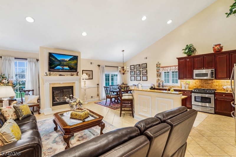 Canal Walk - Residential