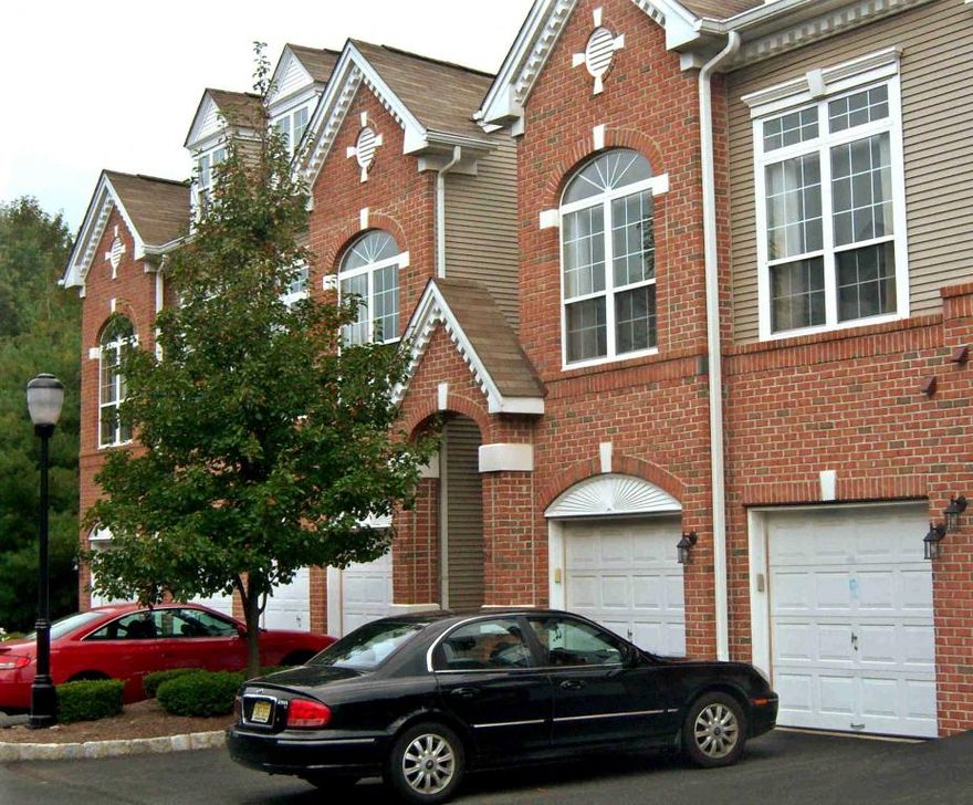 Large 2 family house, great investment property