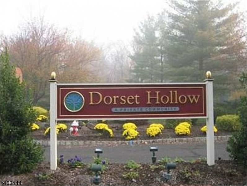 Dorset Hollow - Residential