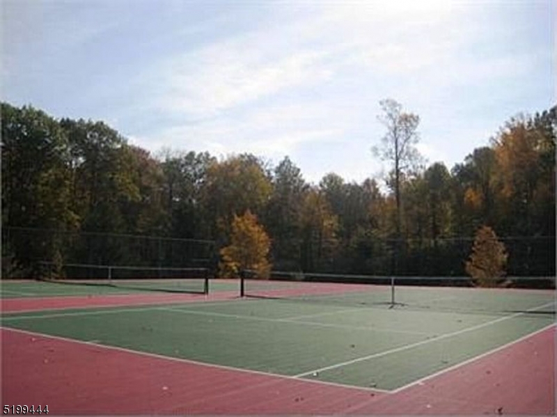 Dorset Hollow - Residential