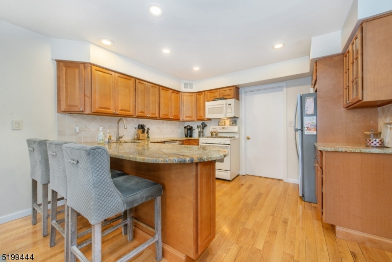 Dorset Hollow - Residential