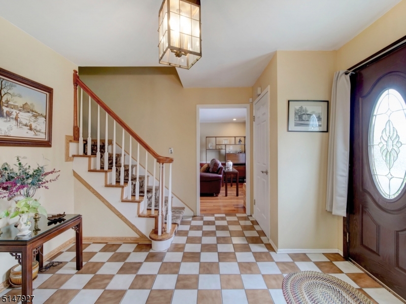 SUCCASUNNA - Residential