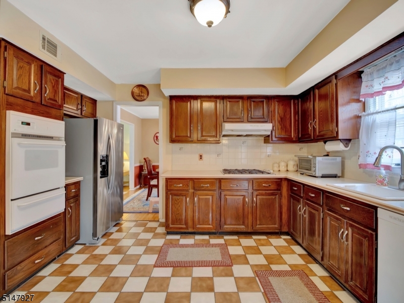 SUCCASUNNA - Residential