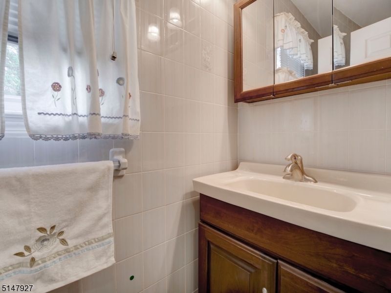 SUCCASUNNA - Residential