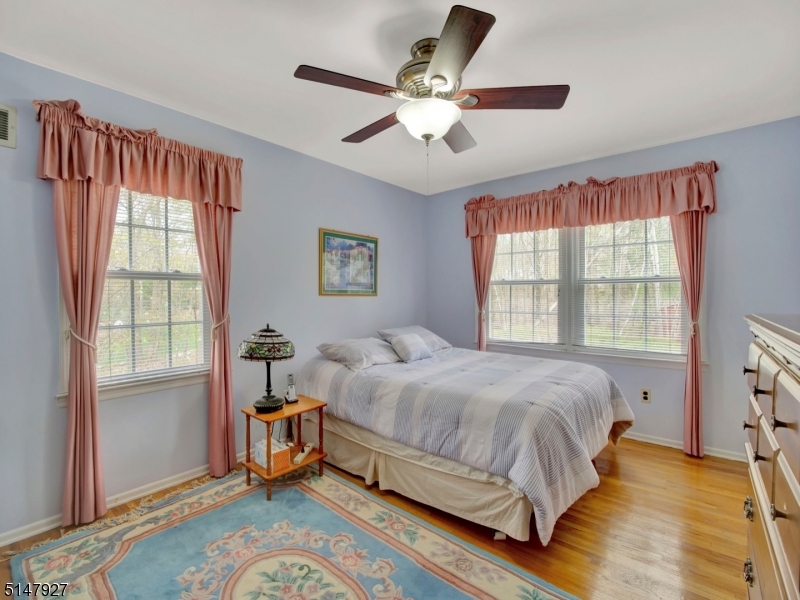 SUCCASUNNA - Residential