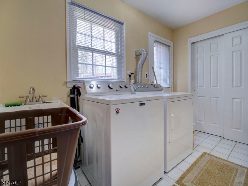 SUCCASUNNA - Residential