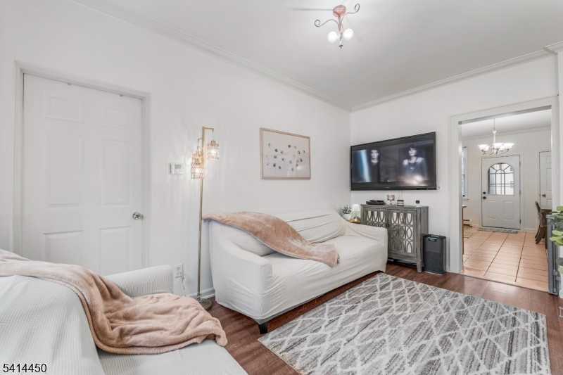 Silver Lake - Residential