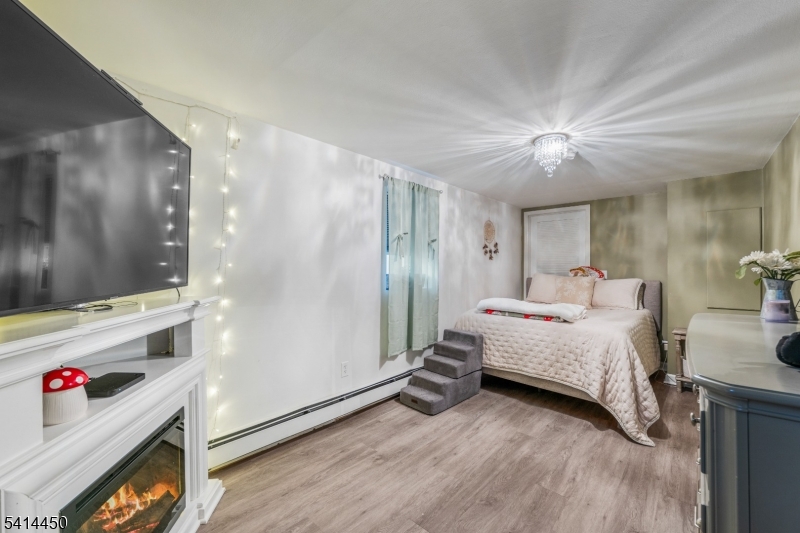 Silver Lake - Residential