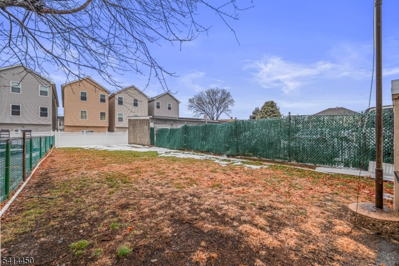 Silver Lake - Residential