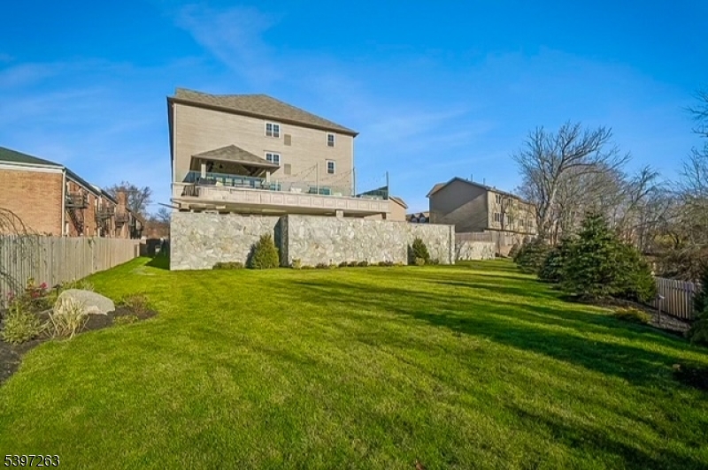 Fairview Plaza - Residential Lease