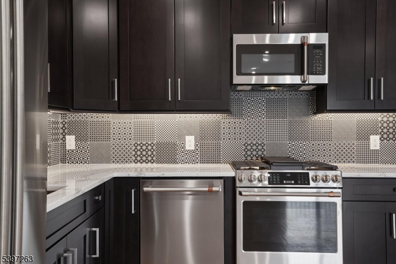 Fairview Plaza - Residential Lease