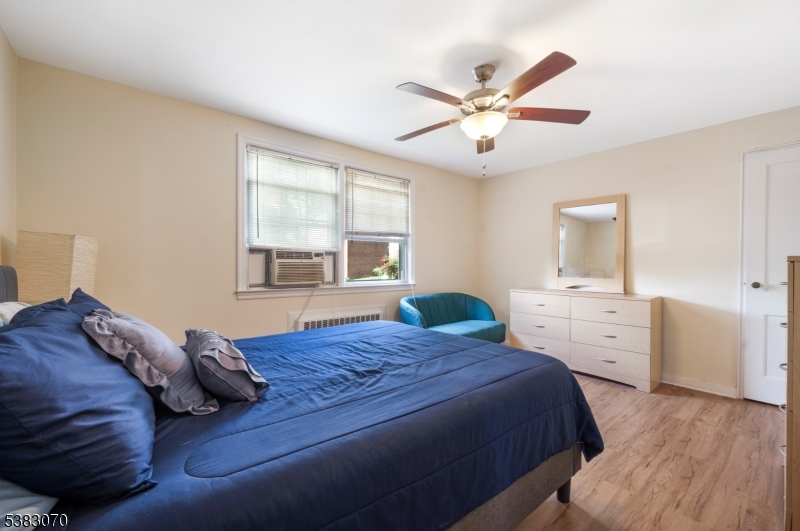 Springtop - Residential Lease