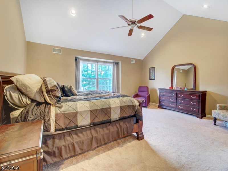 Poets Peak - Residential