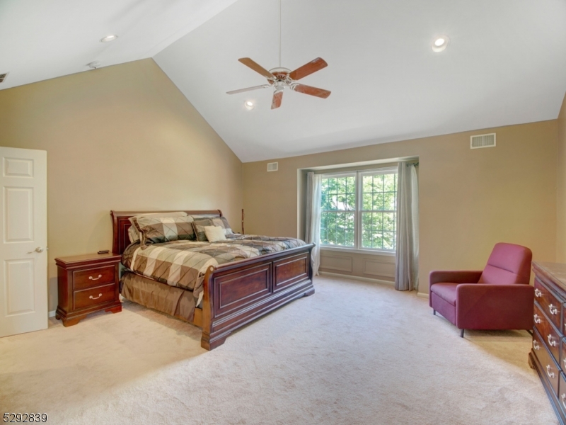 Poets Peak - Residential